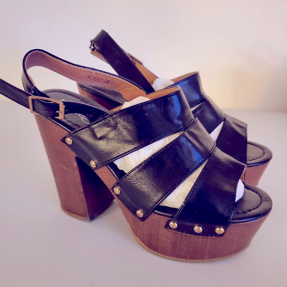 Stylish Beaded Leather Heels!